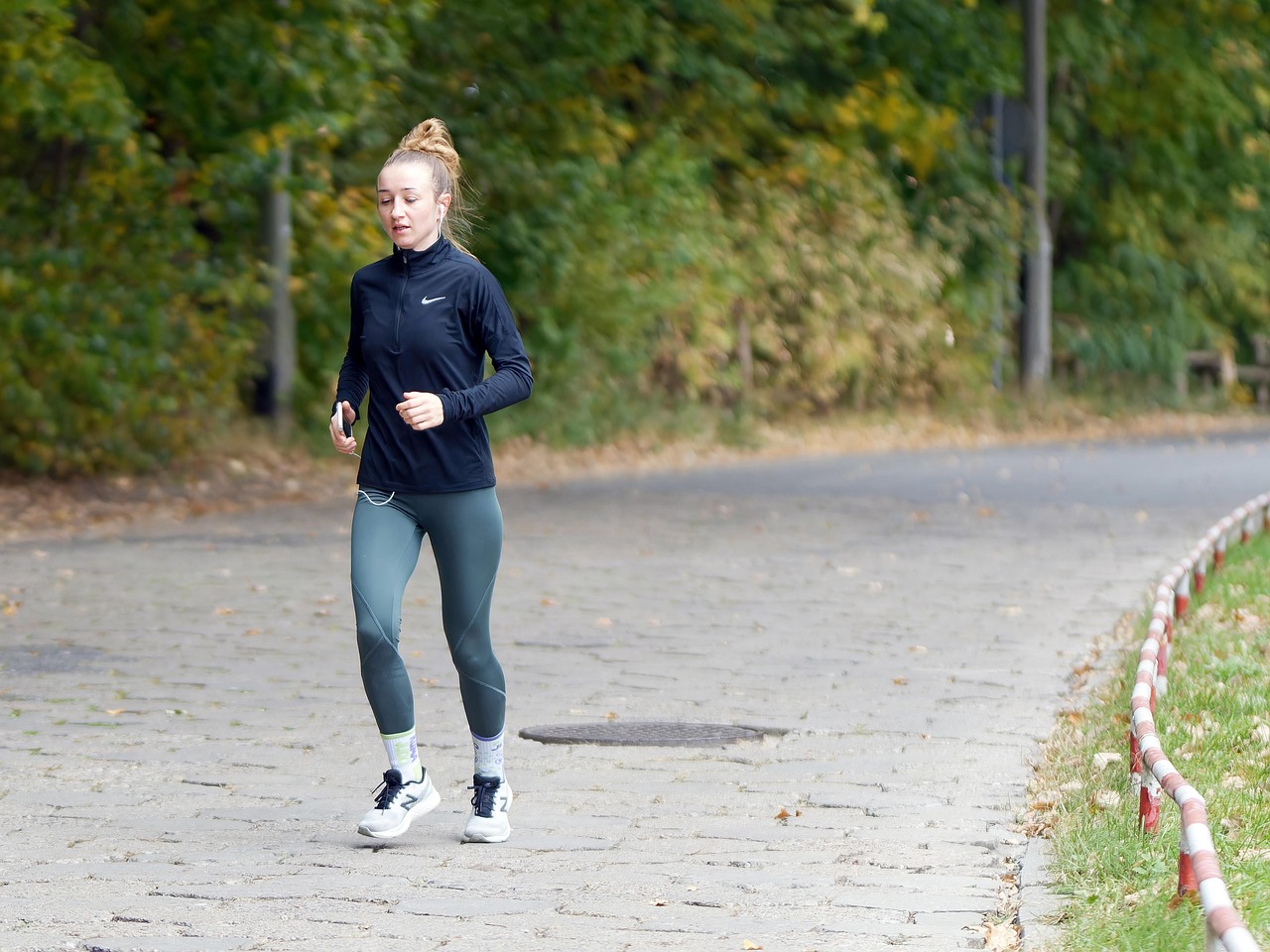 A timeline guide showing when it is safe to exercise after wisdom tooth removal.